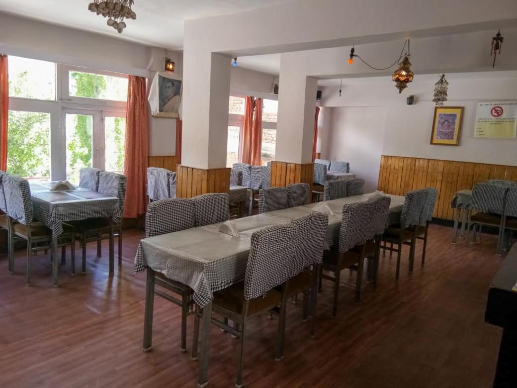 Hotel Gyespa Kyelang Kültér fotó